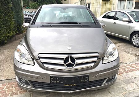 Mercedes-Benz B 200 -Turbo