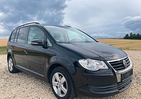 VW Touran Volkswagen 2.0 TDI Trendline *gepflegt*kein Rost*