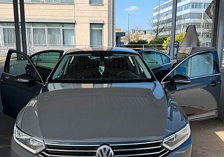 VW Passat Volkswagen 1.6 TDI Comfortline Comfortline