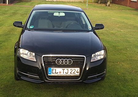 Audi A3 1.6 Ambiente Sportback Ambiente