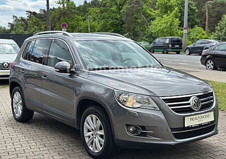 VW Tiguan Volkswagen 2.0 TDI 4MOTION PDC SITZHZ AHK TEMPO E5