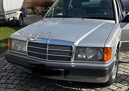 Mercedes-Benz 190 E 1.8