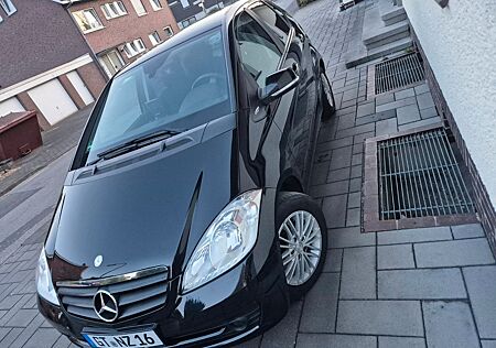 Mercedes-Benz A 160 AVANTGARDE BlueEFFICIENCY AVANTGARDE