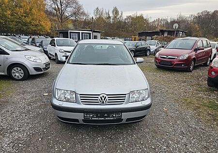 VW Bora Volkswagen 1.6 Highline