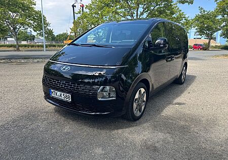 Hyundai Staria 2.2 CRDi Prime 9-Sitzer Automatik 4WD...