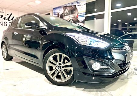 Hyundai i30 Premium AKTIONS LED KAMERA NAVI TEMPO PANORA