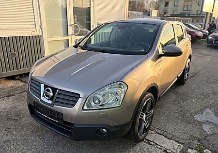 Nissan Qashqai 4X4 Automatik*Leder*Navi*Tüv Au Neu