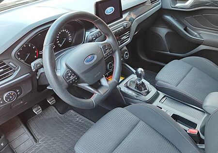 Ford Focus 1,0 EcoBoost 92kW ST-Line ST-Line