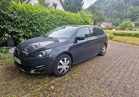 Peugeot 308 SW Style BlueHDi 120 Style