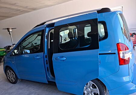 Ford Tourneo Courier 1.0
