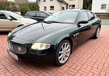 Maserati Quattroporte 4.2 V8 *wenig KM*TÜV neu*