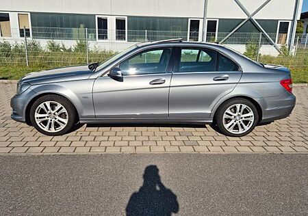 Mercedes-Benz 220 C