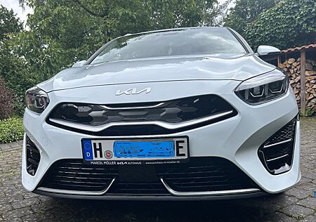 Kia Cee'd Sportswagon 1.4 T-GDI DCT Vision Sport...