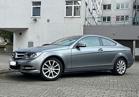Mercedes-Benz C 180 BlueEFFICIENCY Coupé -