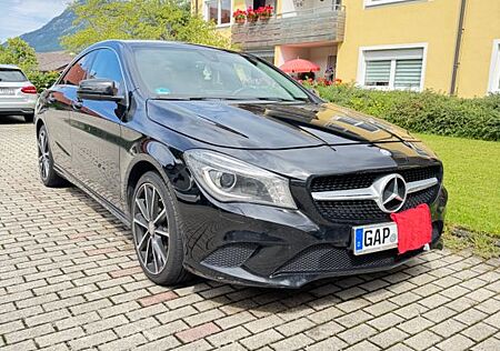 Mercedes-Benz CLA 220 CLA 200 d 4MATIC 8 fach bereift