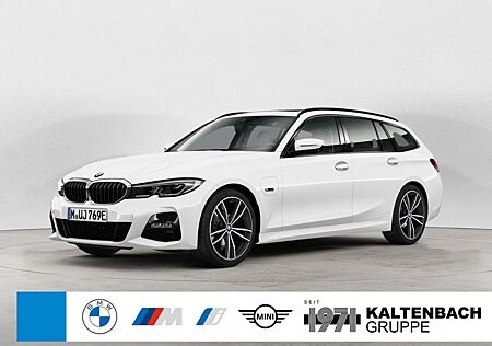BMW 330e Touring xDrive M-Sport PANO AHK HUD 360°