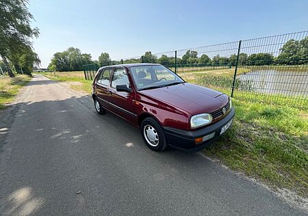 VW Golf Volkswagen 2.0GL Auto GL