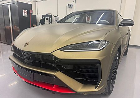 Lamborghini Urus SE/Carbon / Full/ In stock