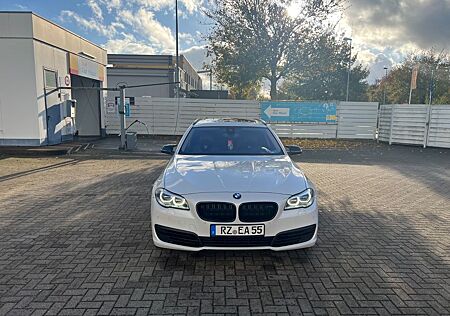 BMW 535d xDrive Touring A Modern Line Modern Line