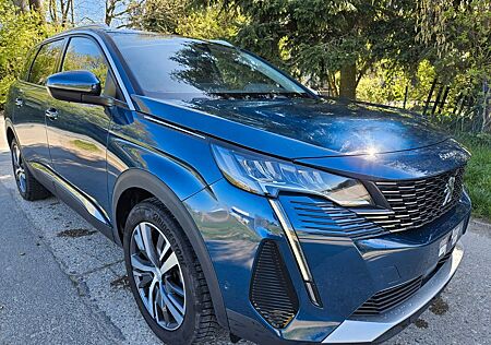 Peugeot 5008 1.2 PURETECH ALLURE * NAVIGATION * 7 SITZE