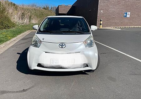 Toyota iQ 1,0-l-VVT-i -