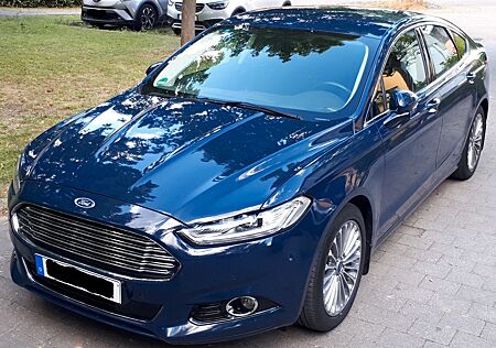 Ford Mondeo 2,0 TDCi Bi-Turbo Titanium PowerShift...
