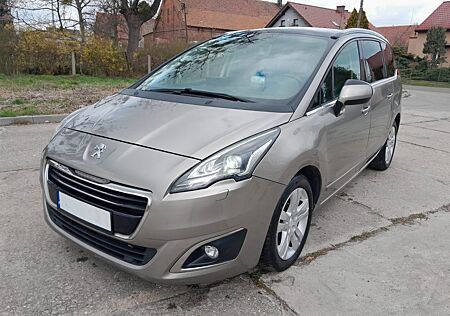 Peugeot 5008 Allure