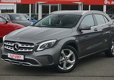 Mercedes-Benz GLA 200 d Urban LED Ambiente-Beleuchtung PDC
