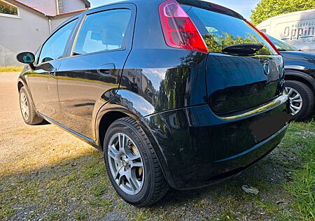 Fiat Punto 1.4 TÜV 01/27