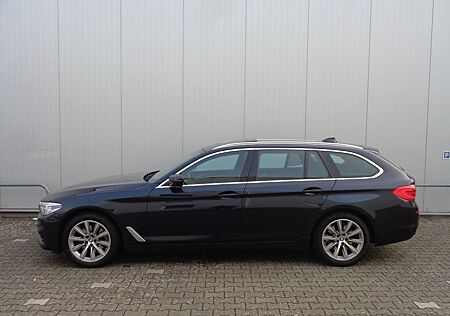 BMW 520d Touring Aut. Sport Line, Pano,AHK,ACC,el.Si