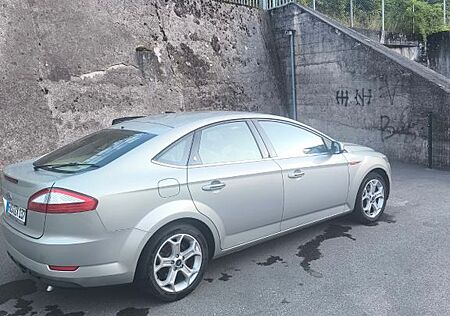 Ford Mondeo 2,3 Ghia 6-tronic Ghia