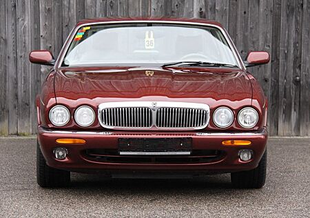 Jaguar XJ 4.0 Sovereign 3 Jahre Garantie