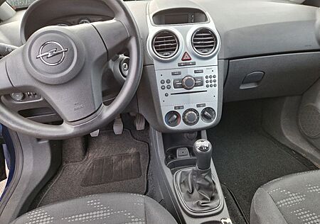 Opel Corsa 1.2 Selection Selection