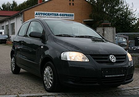 VW Fox Volkswagen "TÜV Neu"