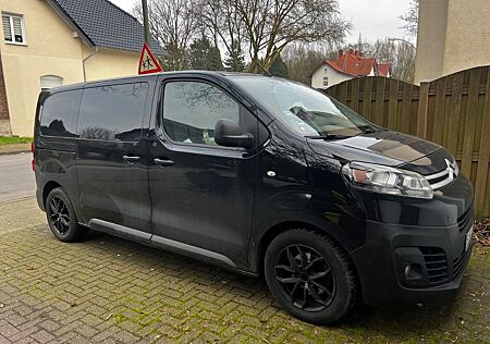 Citroën Jumpy Platz für die ganze Familie