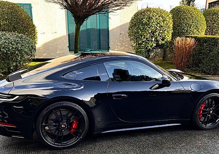 Porsche 992 Carrera GTS Coupé Carrera GTS