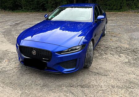 Jaguar XE P250 R-DYNAMIC S