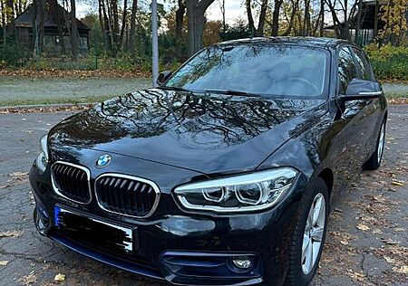 BMW 118i Sport Line Sport Line