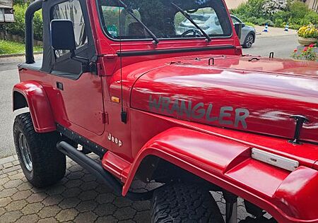 Jeep Wrangler 2.5 - Hingucker, Top, Kat