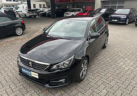 Peugeot 308 Allure-Navi-PDC-Vorn-Hinten-SHZ-Alu-Tempomat
