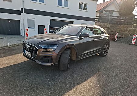 Audi Q8 55 TFSI quattro Pro Line