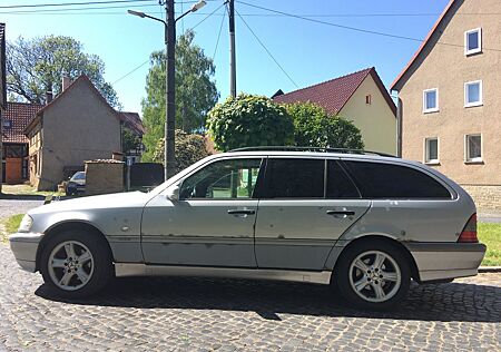 Mercedes-Benz 200 Kompressor 192 PS