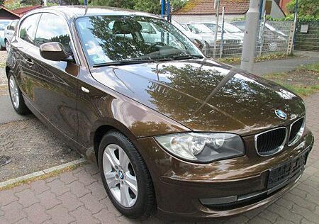 BMW 118d 118 Baureihe 1 Lim. Automatik aus 1.Hand
