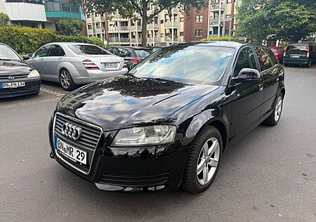 Audi A3 1.6 Ambiente Sportback Ambiente