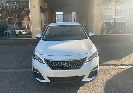 Peugeot 3008 Active 1.Hand neue TÜV