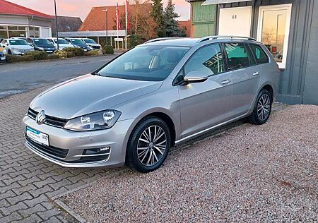 VW Golf Volkswagen Variant Allstar *NAVI*SHZ*AHK*PDC*KLIMA*
