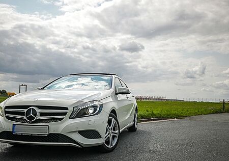 Mercedes-Benz A 180 CDI AMG Line AMG Line - RENTNERFAHRZEUG