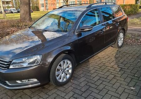 VW Passat Variant Volkswagen 1.4 TSI DSG Comfortline BMT V...