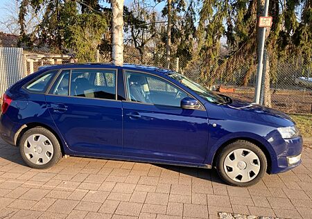 Skoda Rapid 1.6 TDI 66kW Ambition Spaceback Ambition