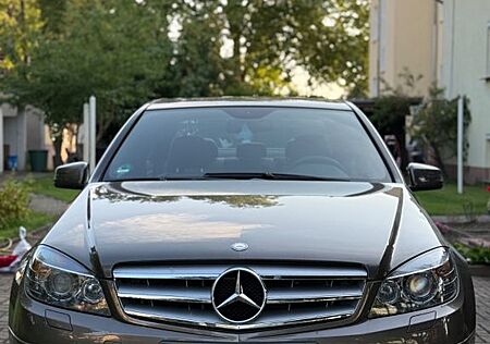 Mercedes-Benz C 180 CGI BlueEFFICIENCY AVANTG. Autom. AVAN...